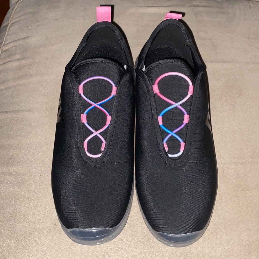 DKNY Slip-On Sneakers NWOT